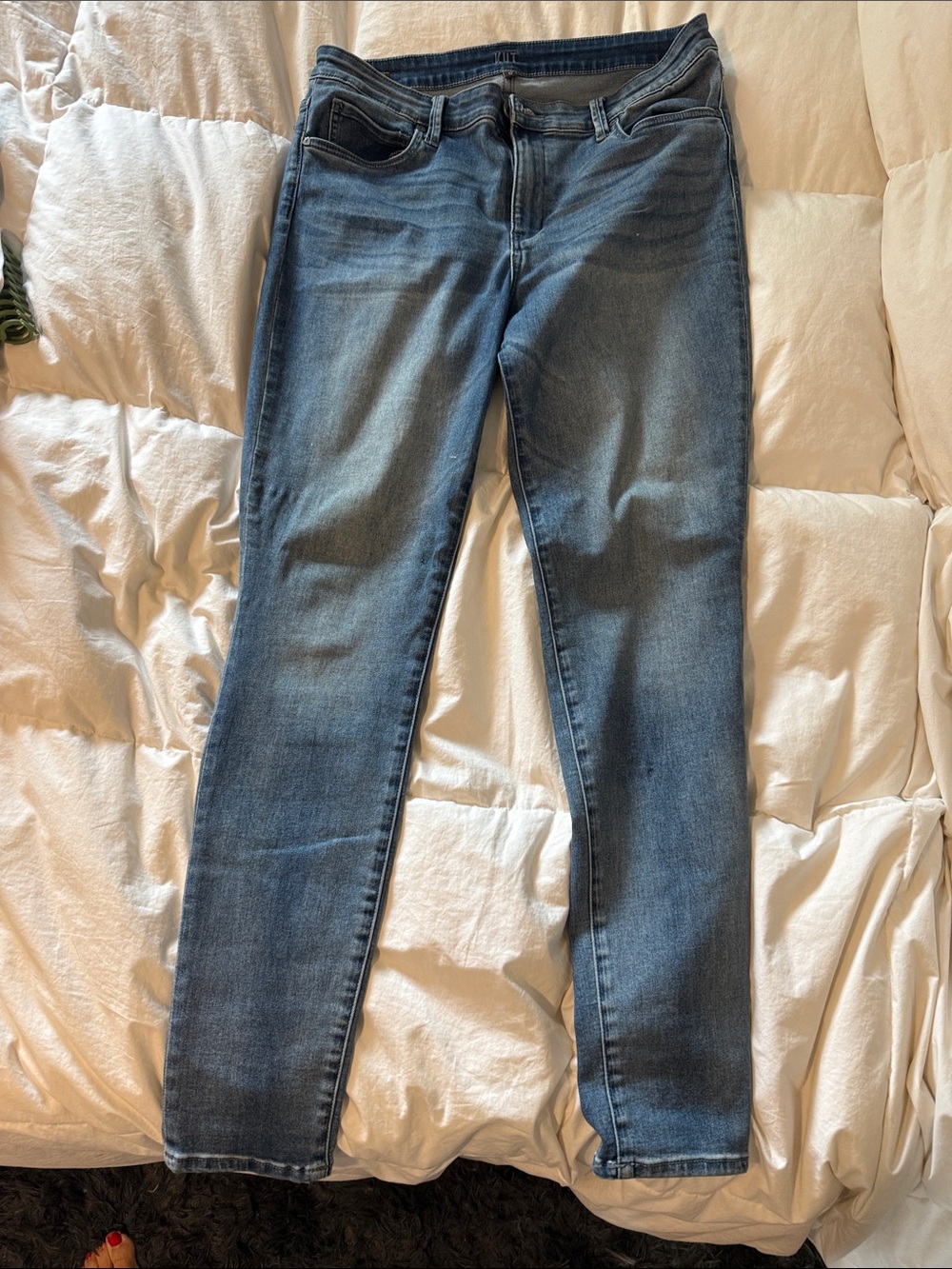 Kut from the Kloth Faded Blue Skinny Jeans